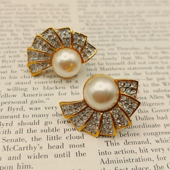 Butler Vintage 1960s clip-on earrings, oversized faux pearl & rhinestones - Picture 1 of 12
